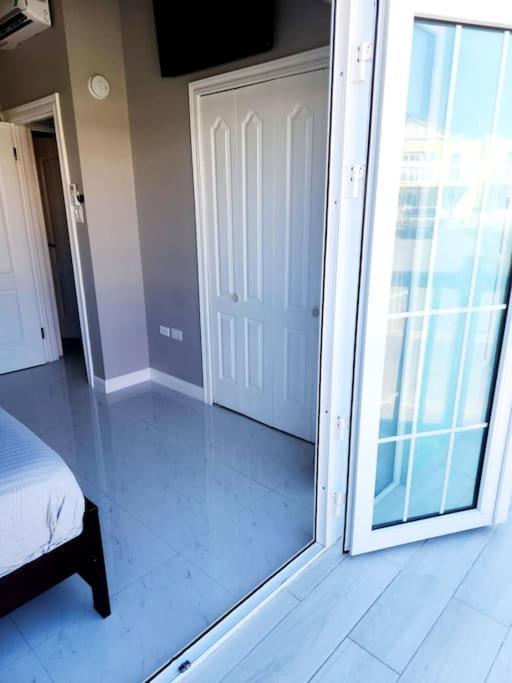 Villa Brand New Luxurious Townhouse In Negril Extérieur photo