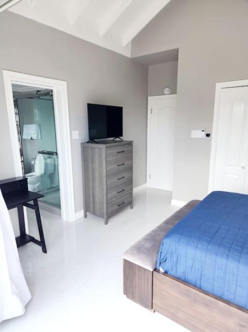 Villa Brand New Luxurious Townhouse In Negril Extérieur photo