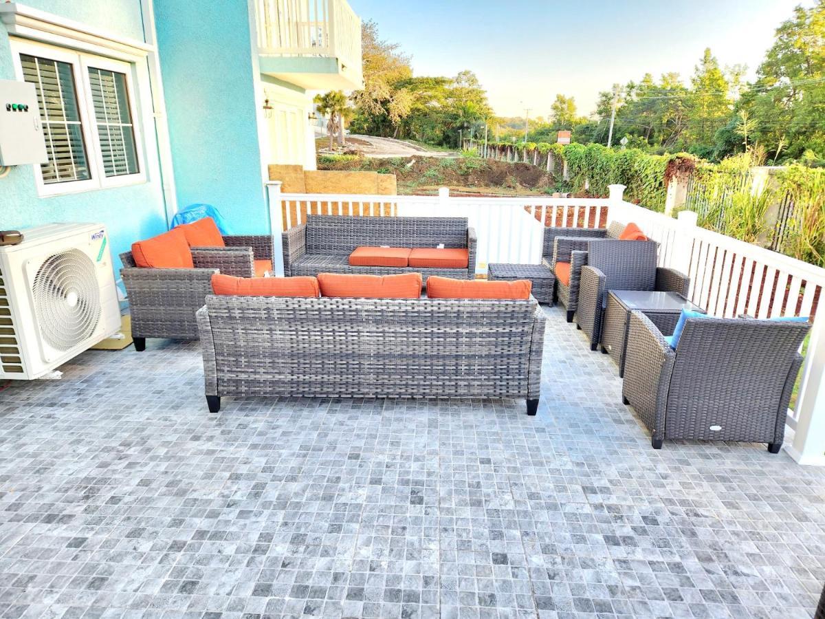 Villa Brand New Luxurious Townhouse In Negril Extérieur photo